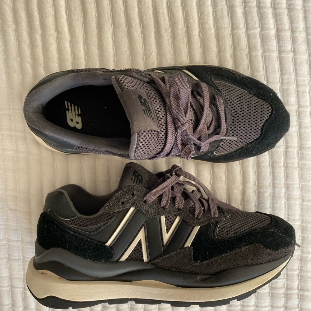 Women’s New Balance 57/40 Sneaker Black Sea Salt 8.5